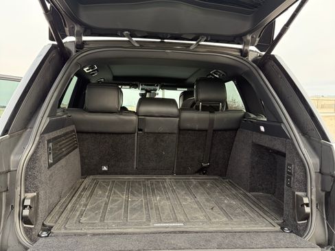 Used 2020 Land Rover Range Rover HSE image 23