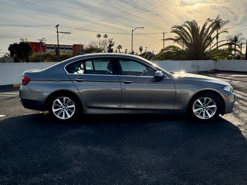 Used 2015 BMW 528i xDrive 528i xDrive Sedan 4D image 9