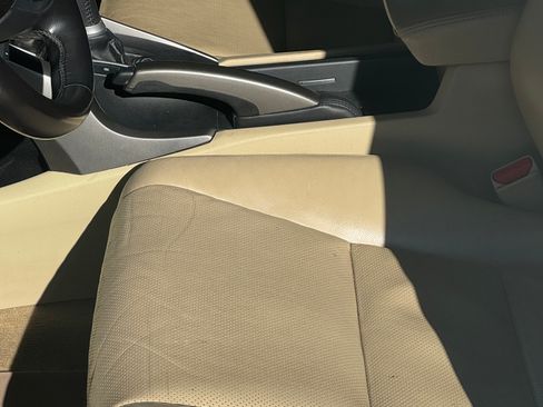 Used 2010 Acura TSX Sedan image 12