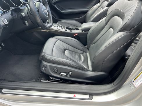 Used 2014 Audi RS 5 Cabriolet image 6