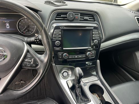Used 2017 Nissan Maxima 3.5 SV image 8