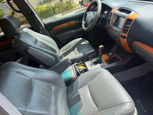 Used 2007 Lexus GX 470 image 4