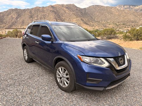 Used 2020 Nissan Rogue SV AWD/4WD image 5