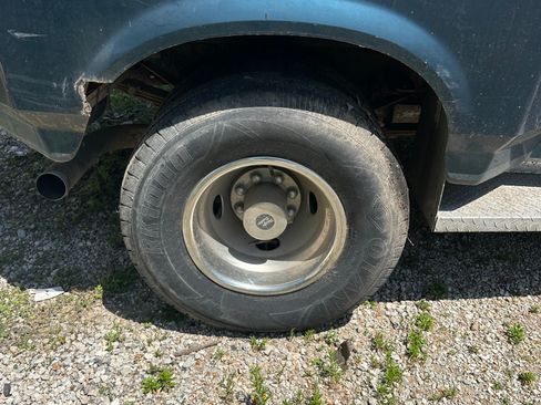 Used 1997 Ford F350 2WD Crew Cab image 6