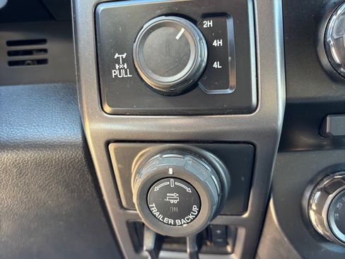 Used 2018 Ford F150 XLT w/ Equipment Group 302A Luxury image 18