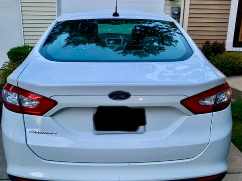 Used 2014 Ford Fusion S FWD image 6