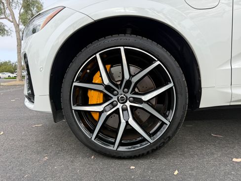 Used 2022 Volvo XC60 T8 Polestar w/ Protection Package Premier image 10