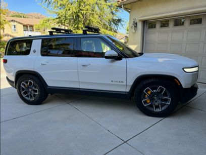 Used 2023 Rivian R1S Launch Edition