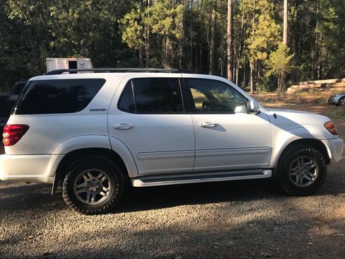 Used 2003 Toyota Sequoia Limited image 5