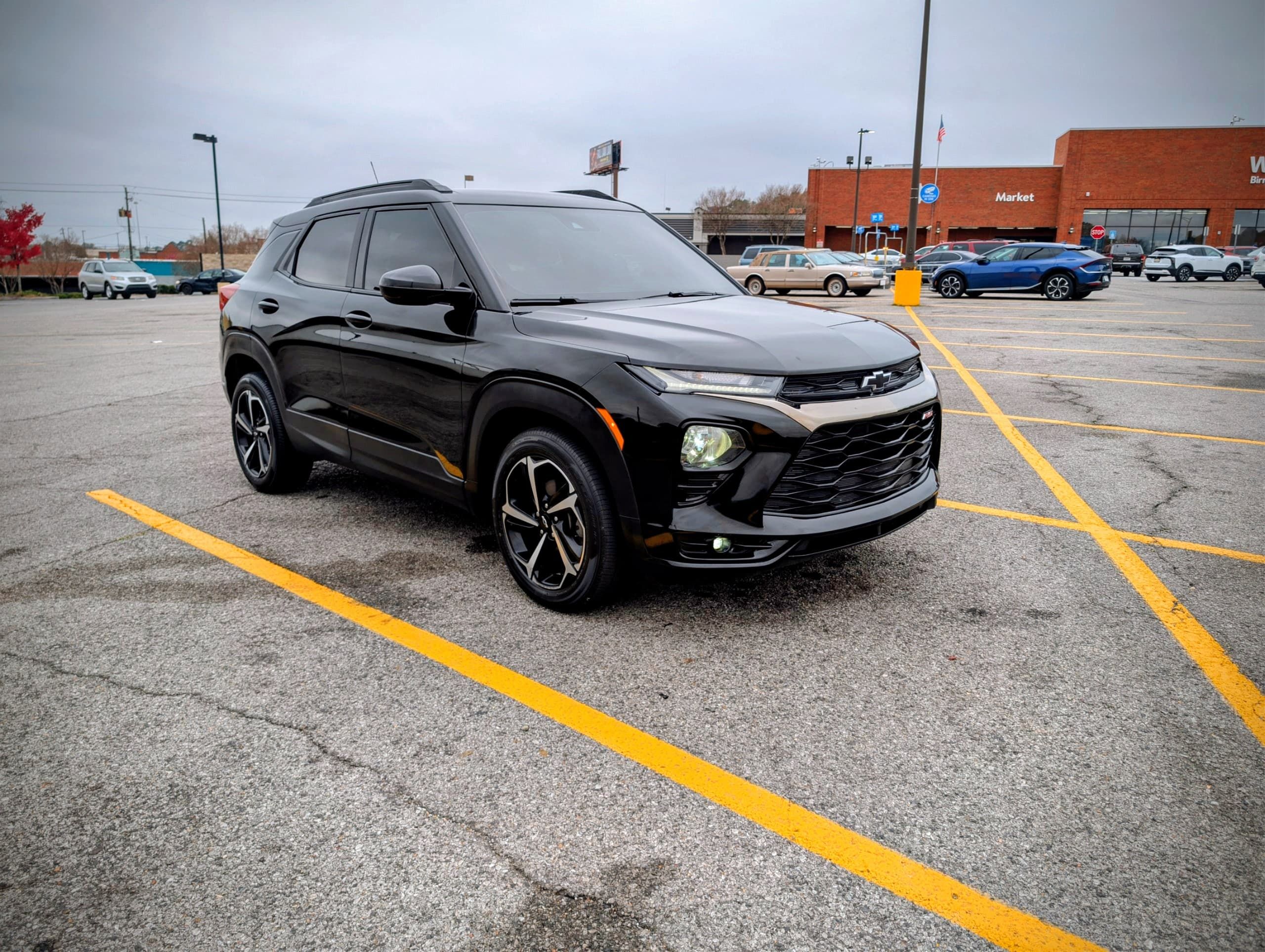 Used 2021 Chevrolet TrailBlazer RS w/ Technology Package FWD image 11