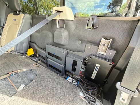 Used 2021 Ford F450 Limited w/ FX4 Off-Road Package image 10