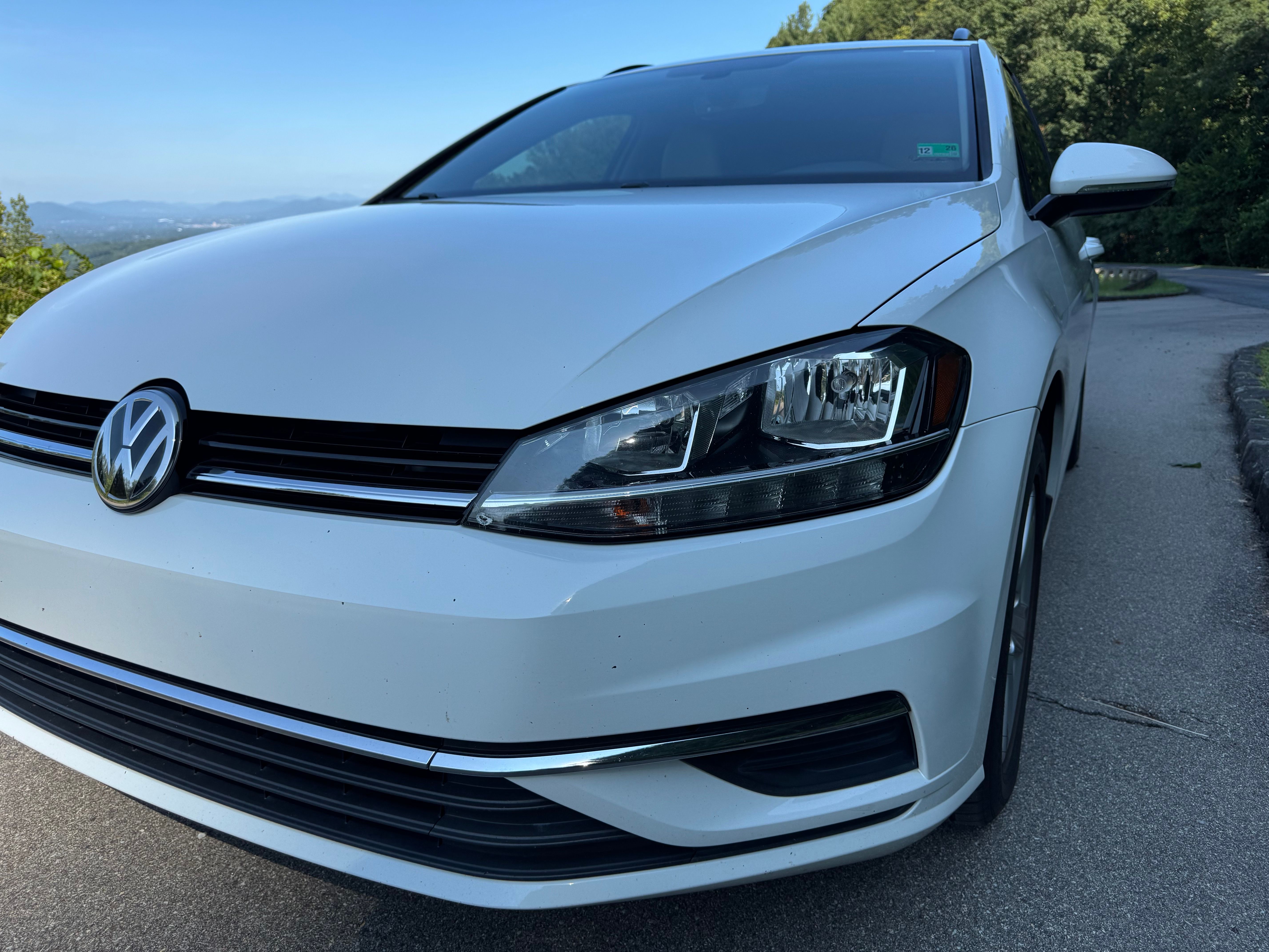 Used 2018 Volkswagen Golf SE FWD image 5