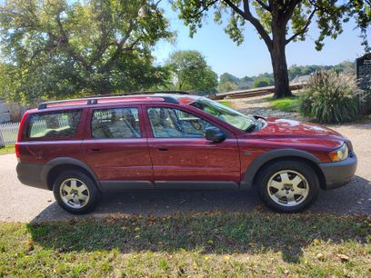 Used 2004 Volvo XC70