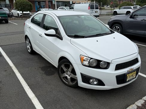 Used 2015 Chevrolet Sonic LTZ image 1