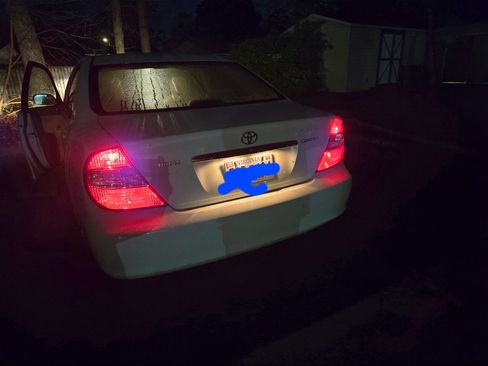 Used 2003 Toyota Camry LE image 8