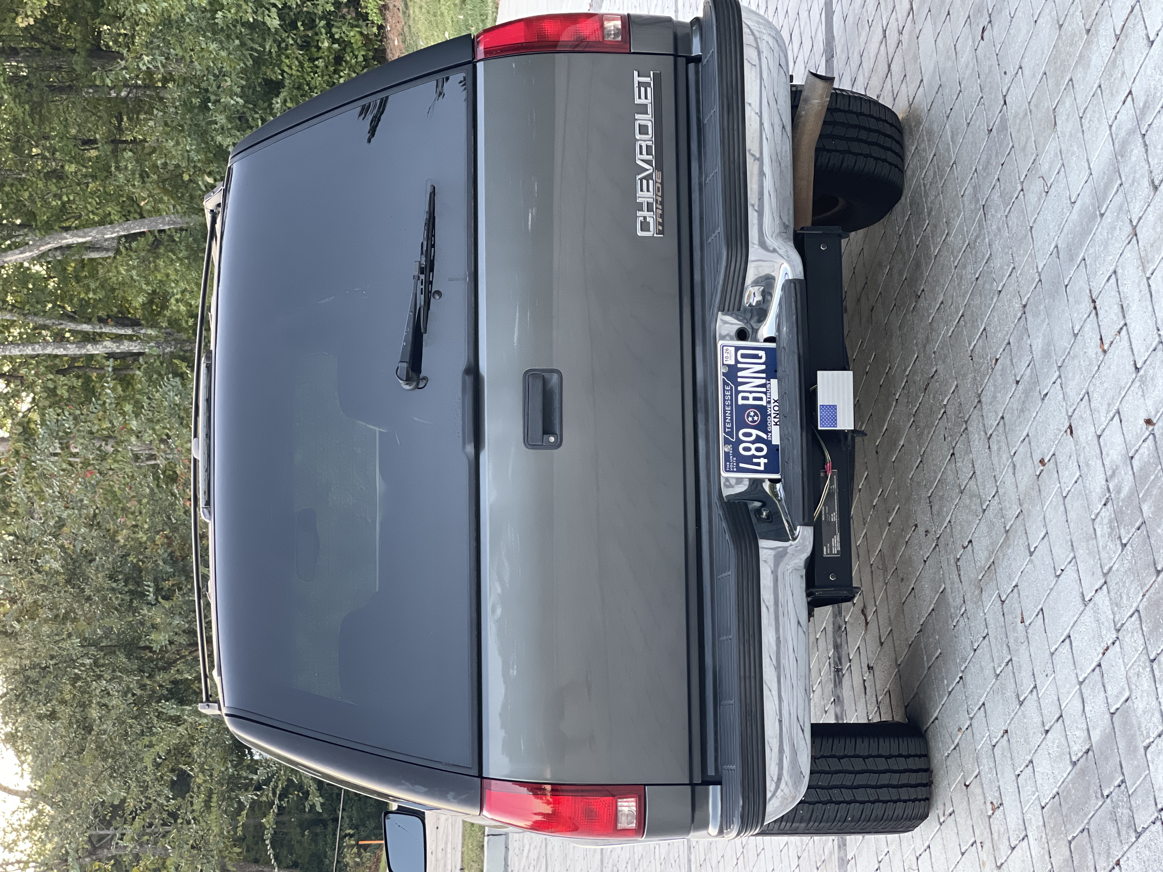 Used 1999 Chevrolet Tahoe Z71 w/ Comfort & Security Pkg AWD/4WD image 4