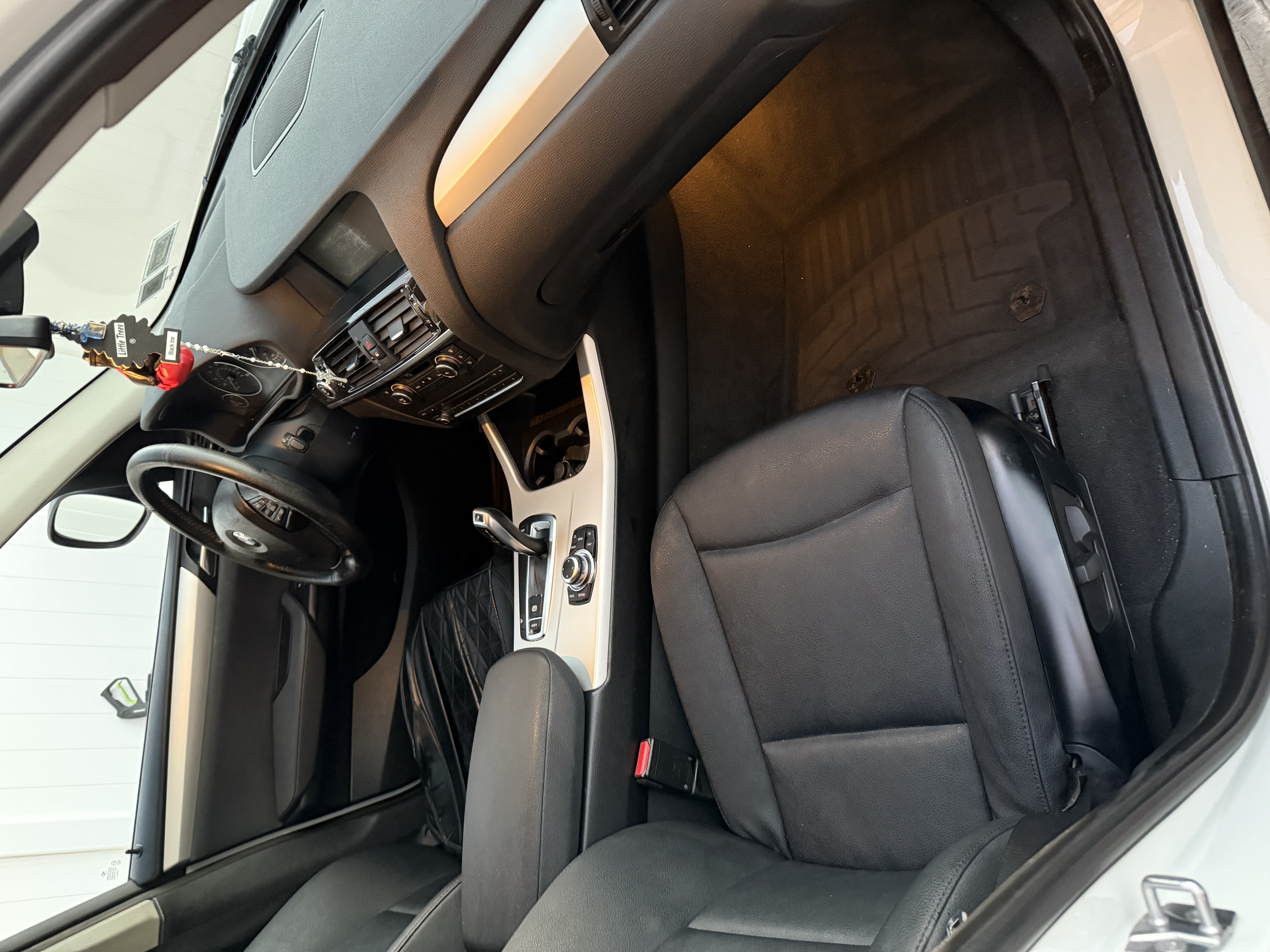 Used 2012 BMW X3 xDrive28i AWD/4WD image 16