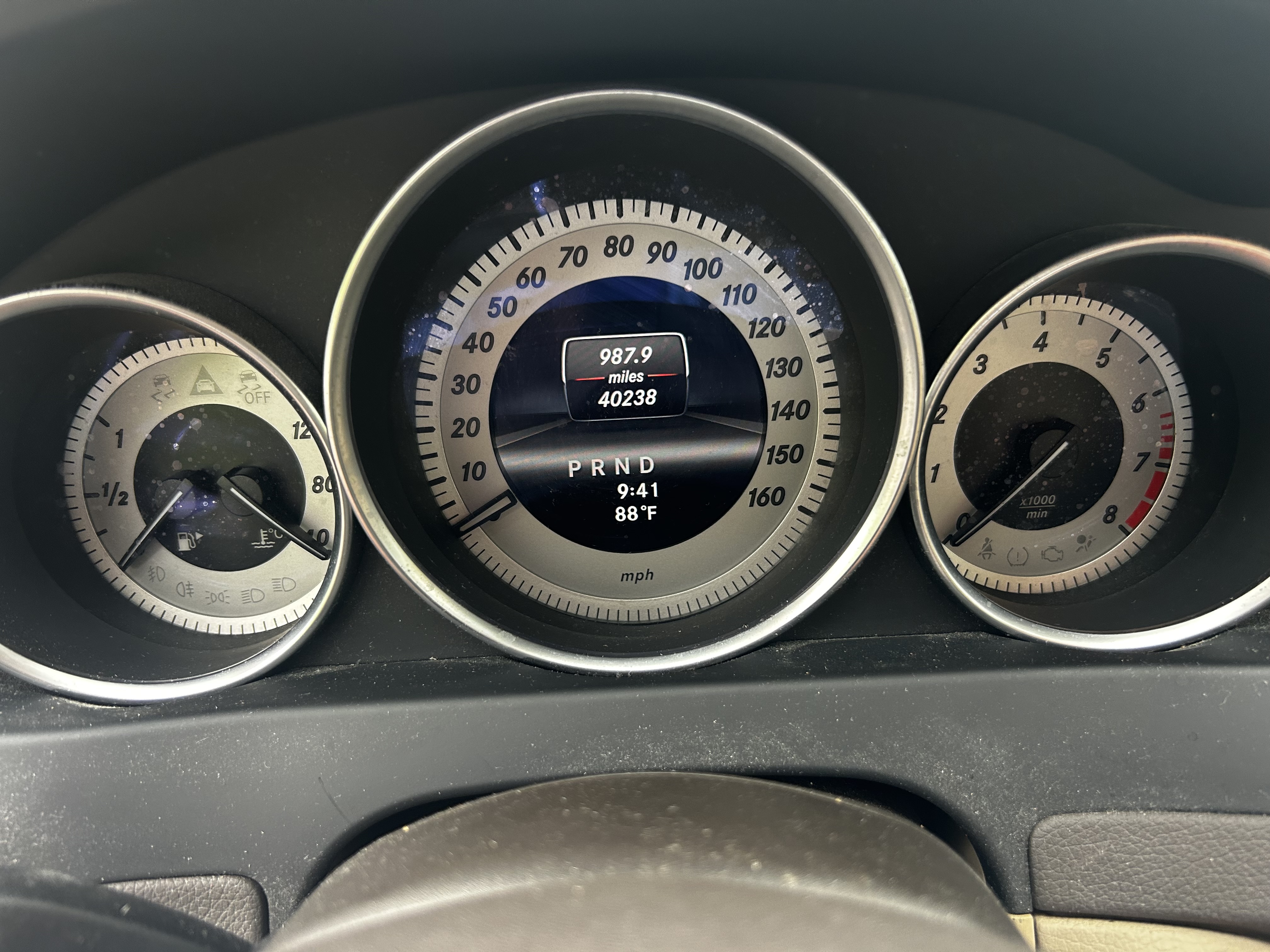 Used 2013 Mercedes-Benz C 250 Sedan image 2