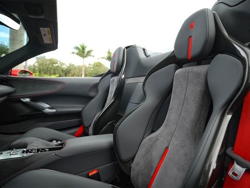 Used 2024 Ferrari SF90 Spider AWD/4WD image 13