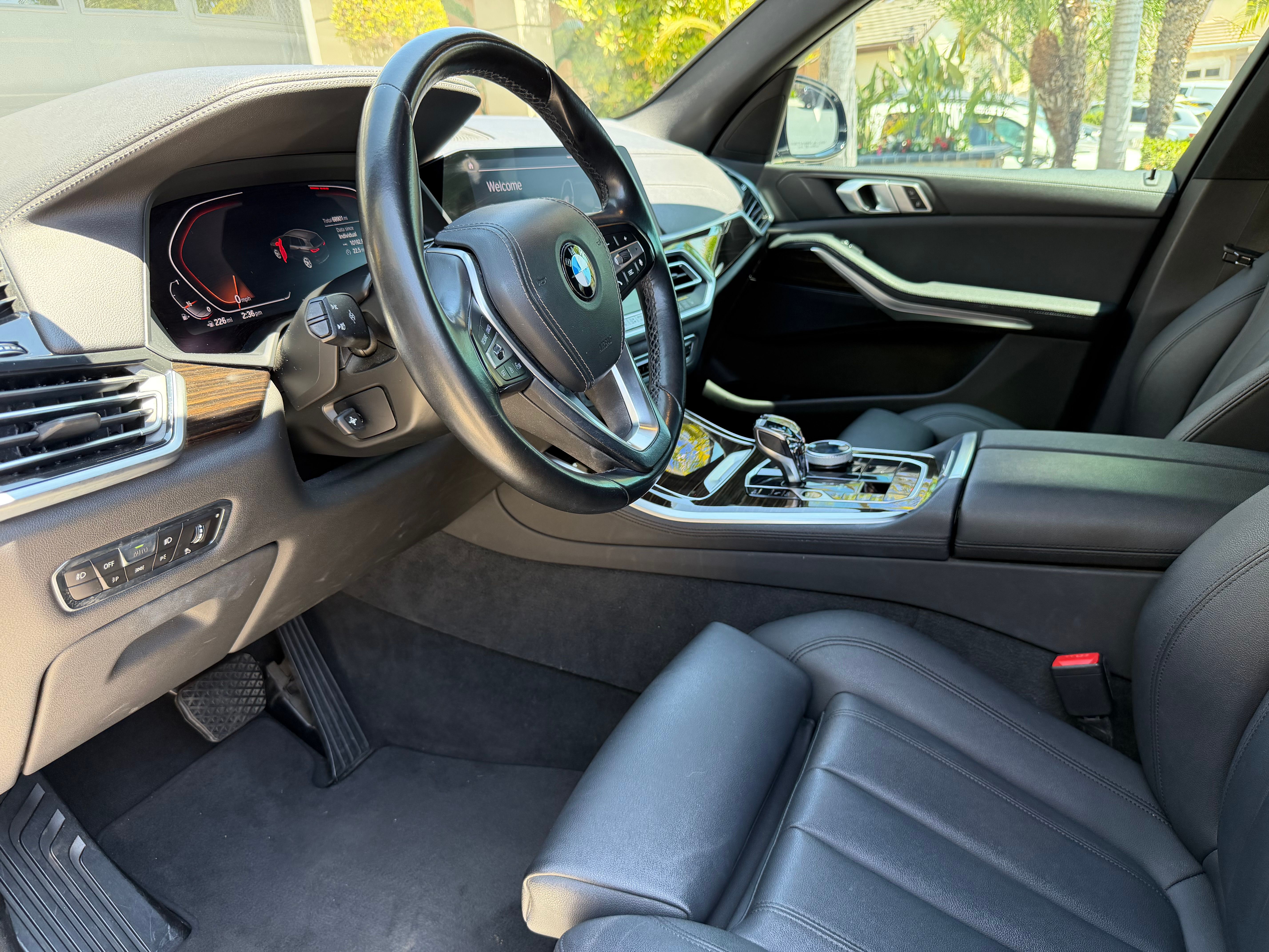 Used 2019 BMW X5 xDrive40i w/ Convenience Package AWD/4WD image 9