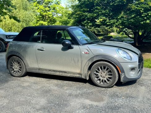 Used 2017 MINI Cooper Convertible FWD image 3
