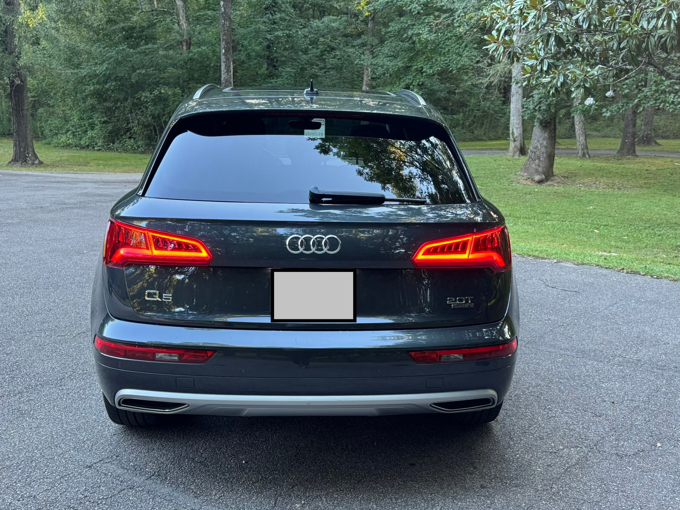 Used 2018 Audi Q5 2.0T Premium Plus w/ Premium Plus Package AWD/4WD image 11