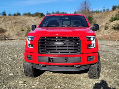 Used 2016 Ford F150 XLT w/ Equipment Group 302A Luxury image 8