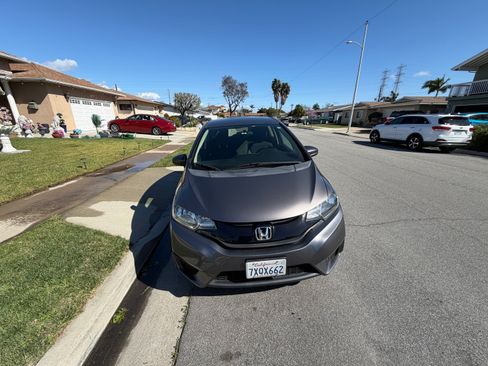 Used 2017 Honda Fit LX image 8