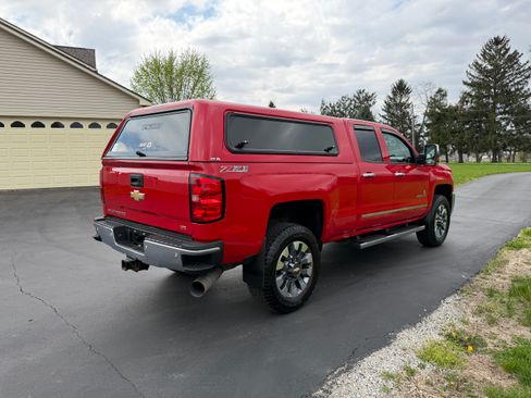 Used 2015 Chevrolet Silverado 2500 LTZ w/ LTZ Plus Package AWD/4WD image 6