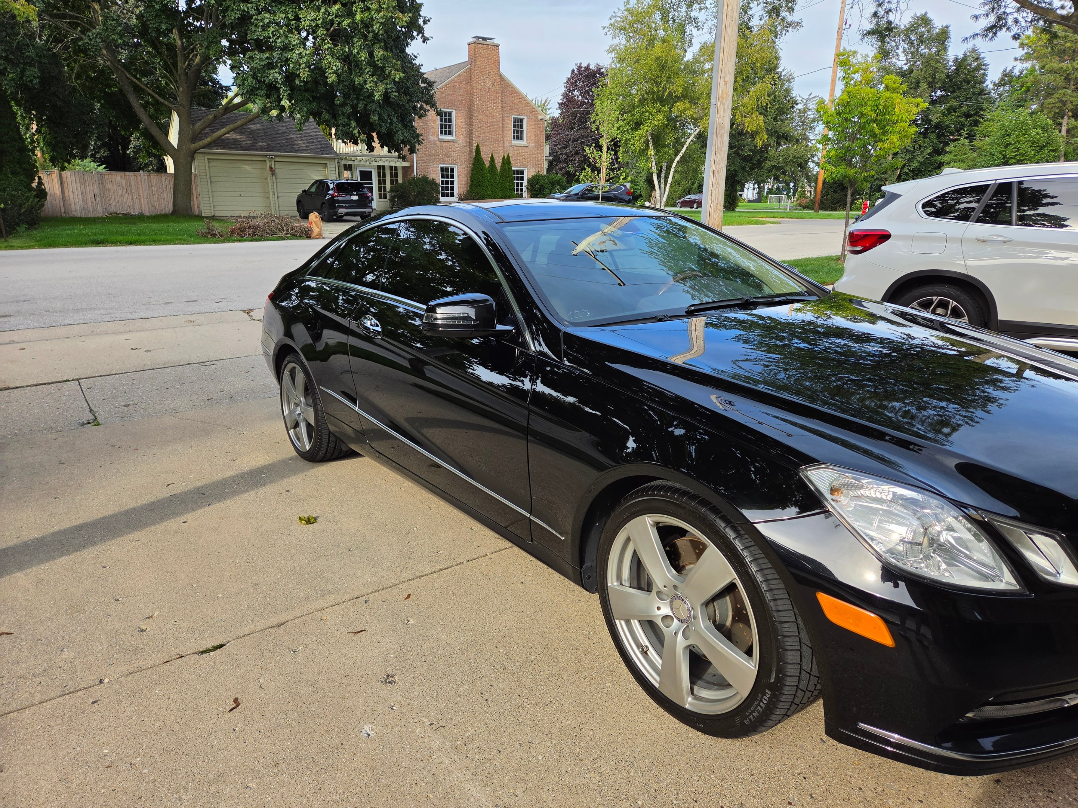 Used 2013 Mercedes-Benz E 350 4MATIC Coupe image 10