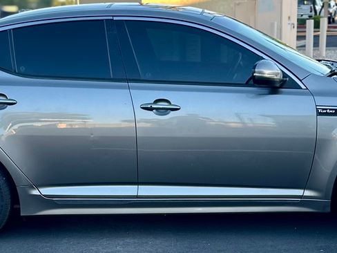 Used 2015 Kia Optima SX image 2