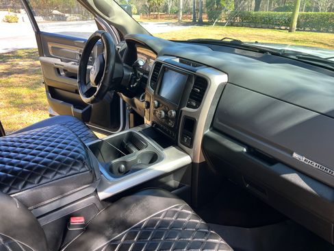 Used 2017 RAM 2500 Big Horn image 18