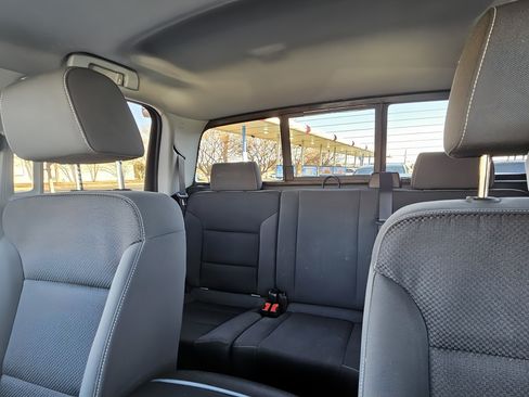 Used 2018 Chevrolet Silverado 1500 LT w/ All Star Edition image 14