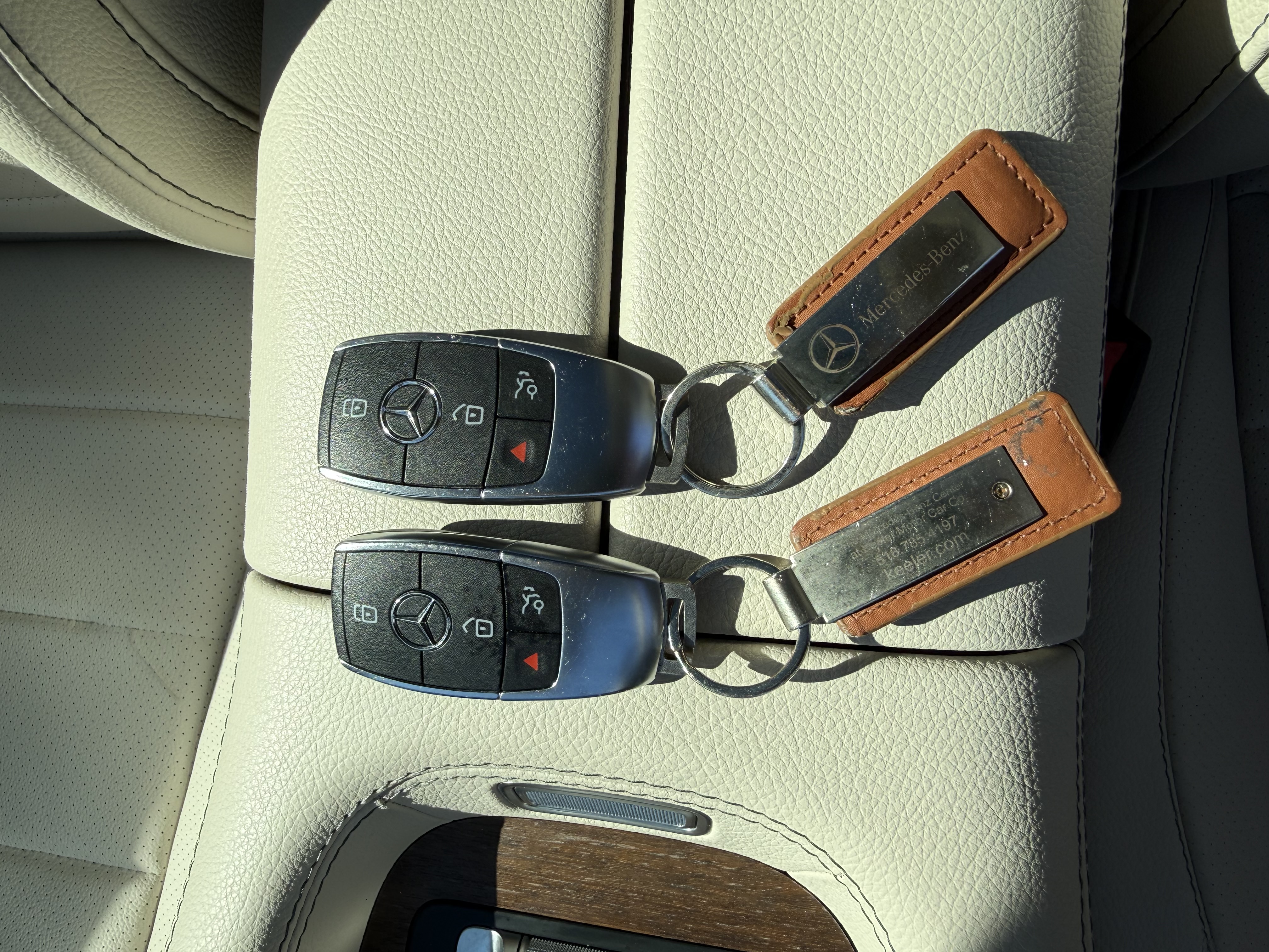 Used 2021 Mercedes-Benz GLS 450 4MATIC image 22