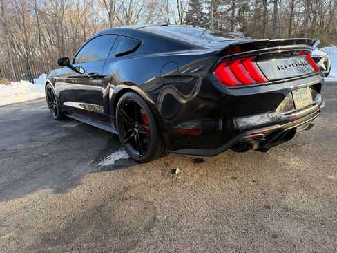 Used 2018 Ford Mustang GT Premium w/ Equipment Group 401A image 12
