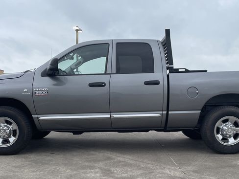 Used 2007 Dodge Ram 2500 Truck Laramie image 2