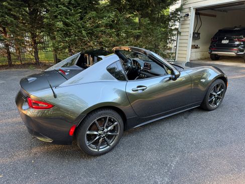Used 2020 MAZDA MX-5 Miata RF Grand Touring RWD image 5