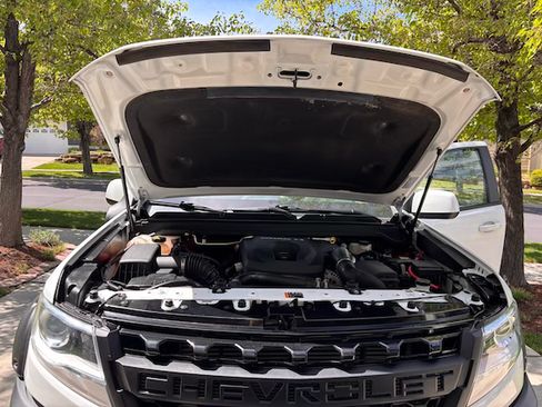 Used 2020 Chevrolet Colorado ZR2 w/ Colorado ZR2 Bison Edition AWD/4WD image 20