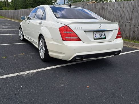 Used 2013 Mercedes-Benz S 550 4MATIC image 4