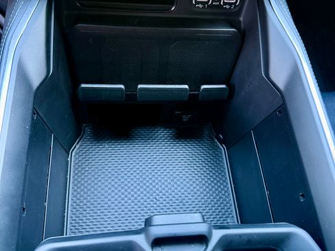 Used 2023 RAM 1500 Limited image 30