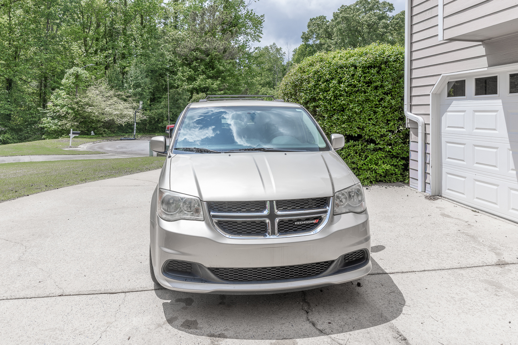Used 2014 Dodge Grand Caravan SXT FWD image 10