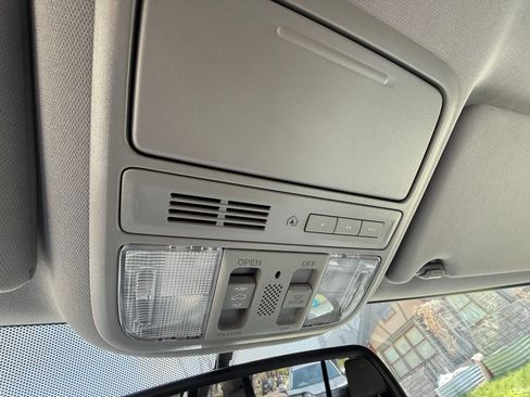Used 2016 Honda Pilot EX-L image 10