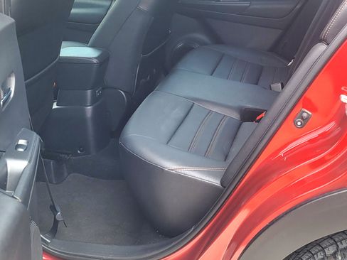 Used 2020 Nissan Kicks SR w/ SR Premium Package image 12