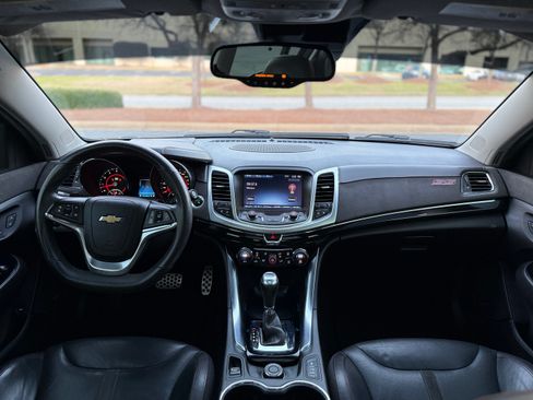 Used 2017 Chevrolet SS image 4