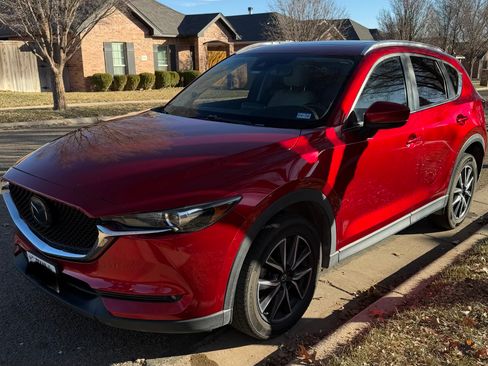 Used 2018 MAZDA CX-5 Touring w/ Preferred Equipment Package image 4