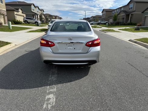 Used 2017 Nissan Altima 2.5 S w/ Power Driver Seat Package image 6