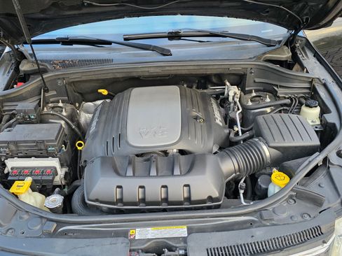 Used 2011 Jeep Grand Cherokee Limited w/ Luxury Group II image 10