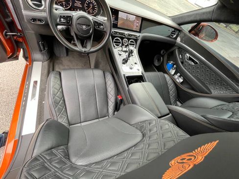 Used 2021 Bentley Continental GT image 11