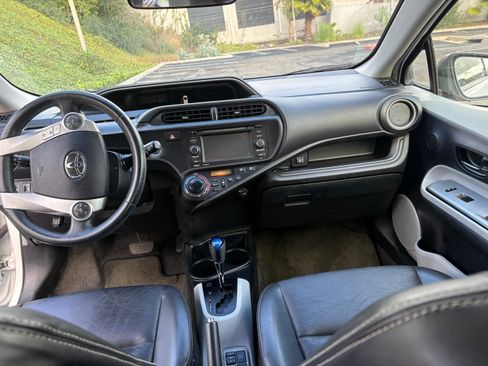 Used 2013 Toyota Prius C Four image 8