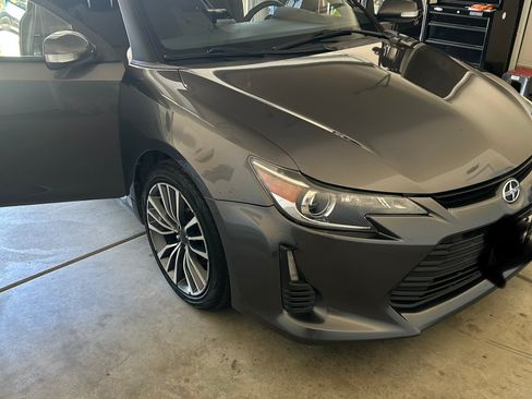 Used 2015 Scion tC FWD image 12